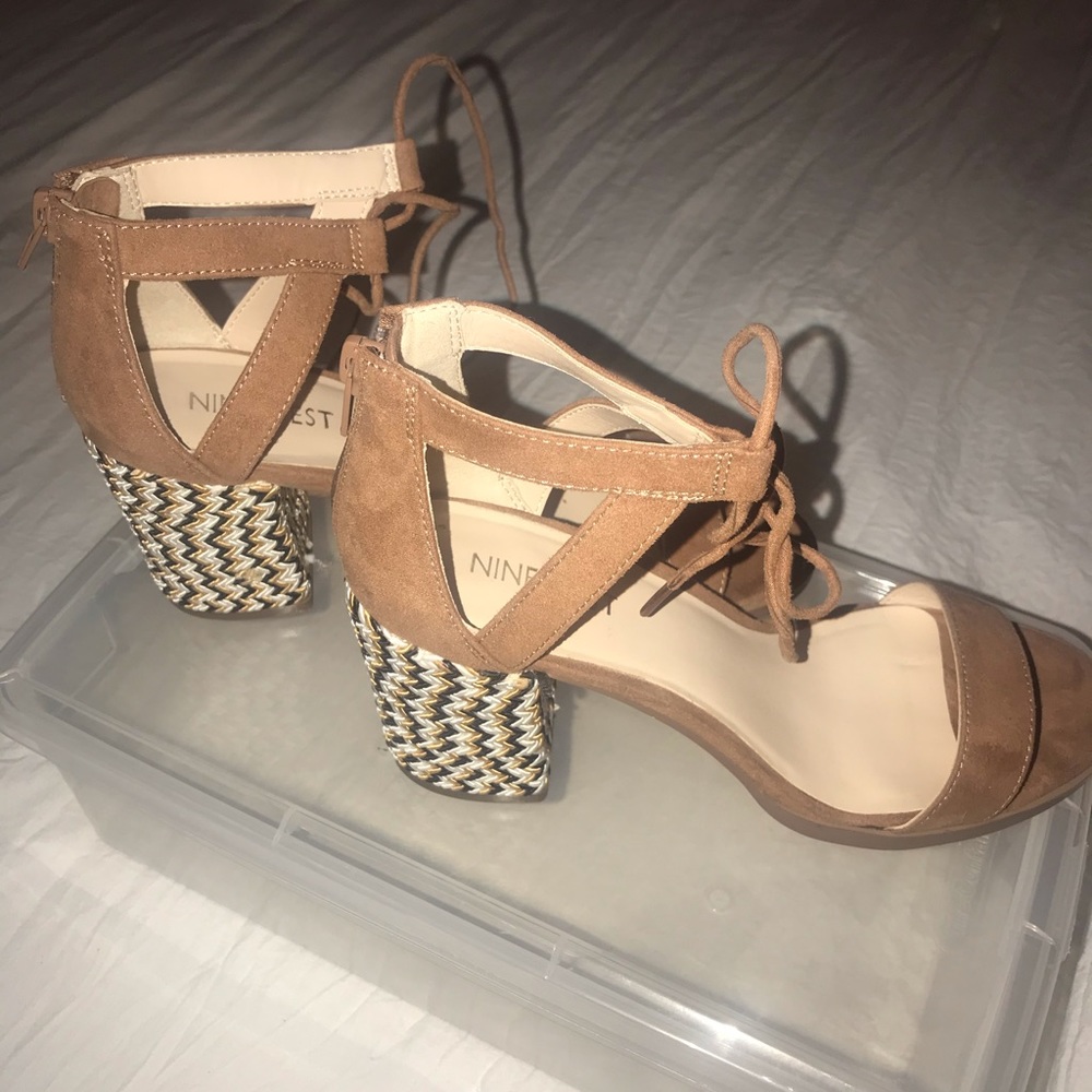 SANDALS - Picture 3 of 4